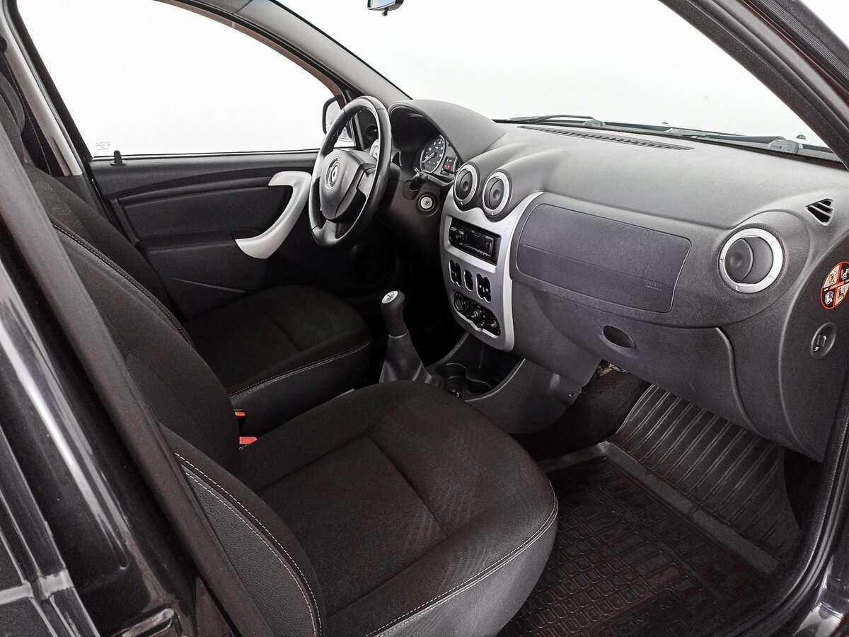 Купить Renault Sandero с пробегом. Фото: #6
