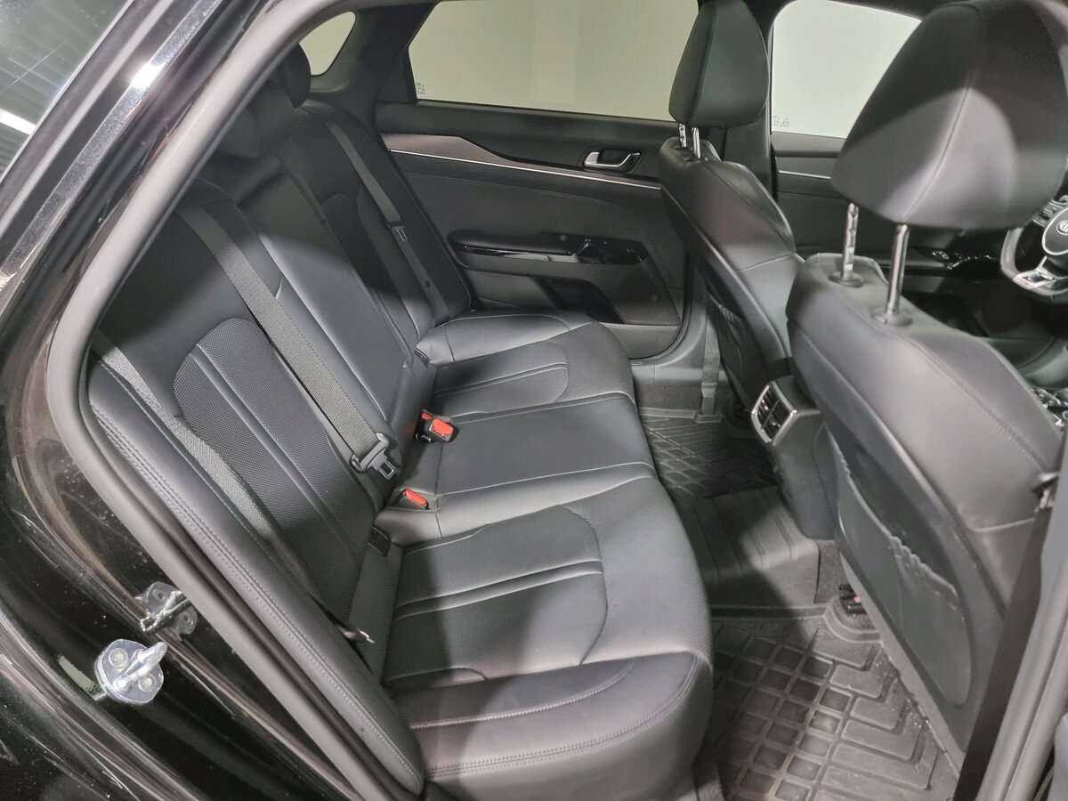 Купить Kia K5 с пробегом. Фото: #13