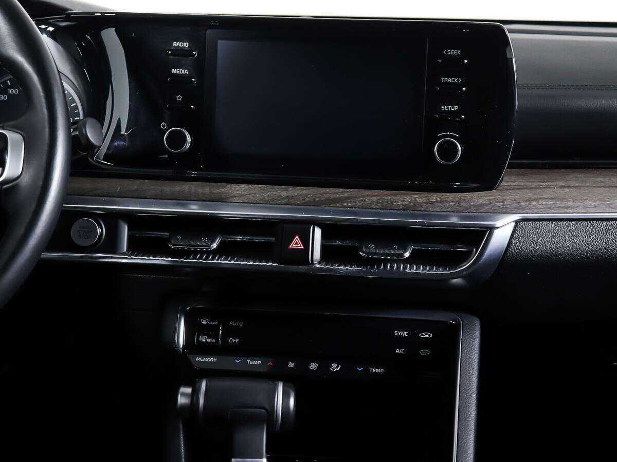 Купить Kia K5 с пробегом. Фото: #12