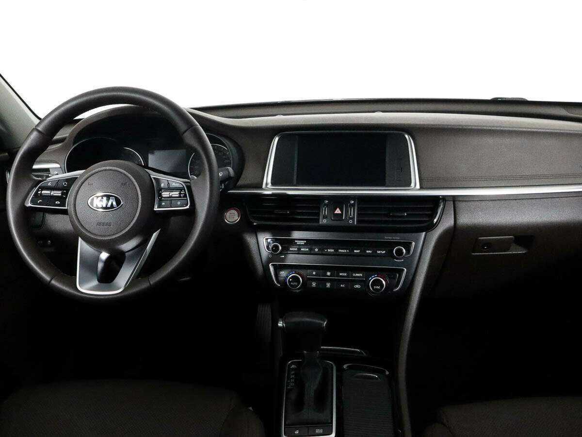 Купить Kia Optima с пробегом. Фото: #8