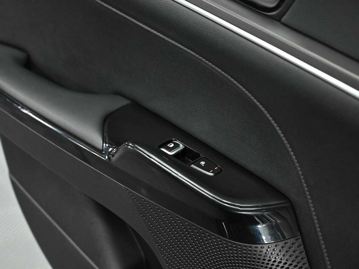 Купить Kia K5 с пробегом. Фото: #6