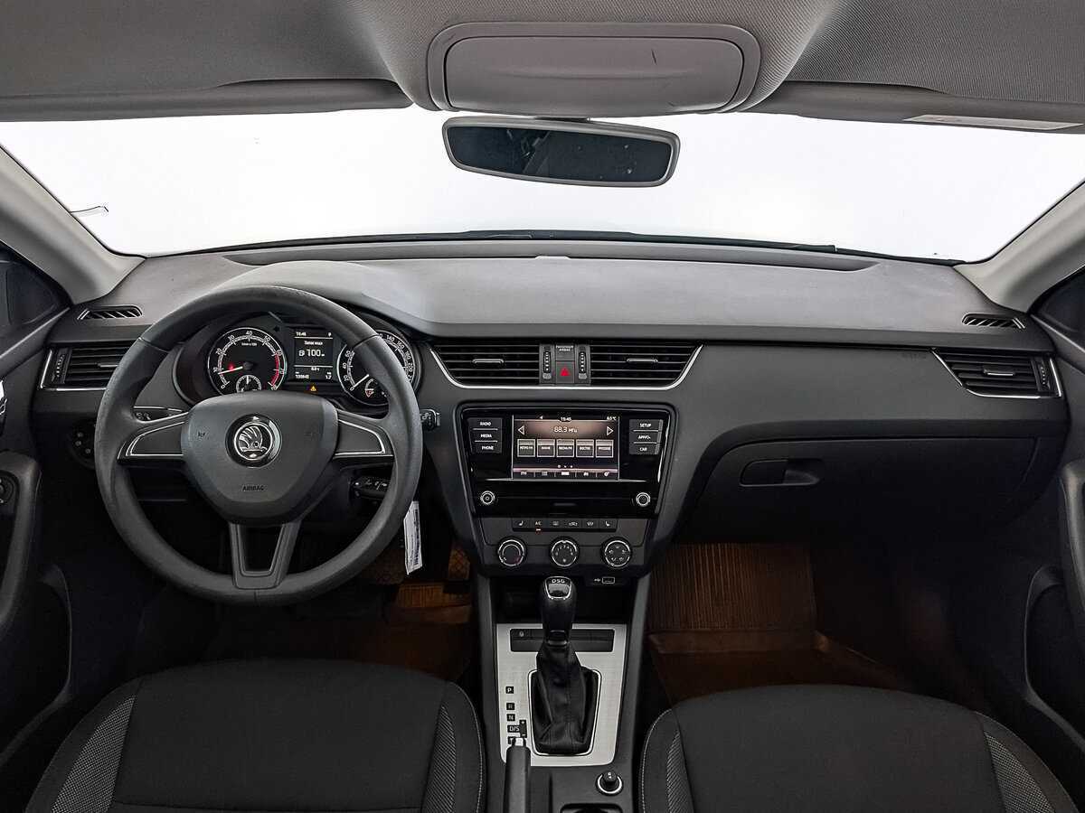 Купить Skoda Octavia с пробегом. Фото: #13