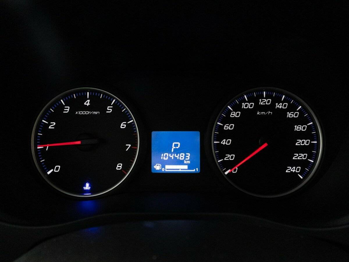 Купить Mitsubishi Outlander с пробегом. Фото: #11