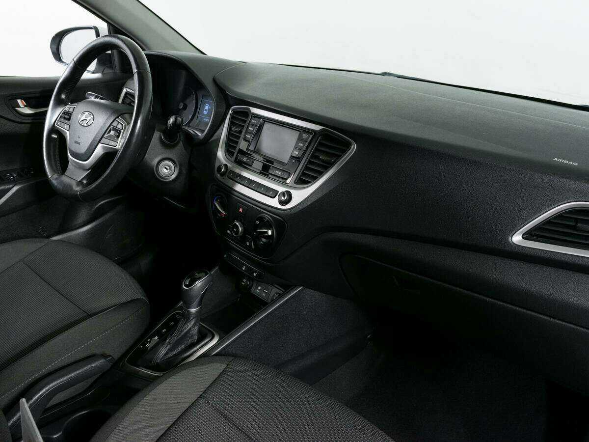 Купить Hyundai Solaris с пробегом. Фото: #5