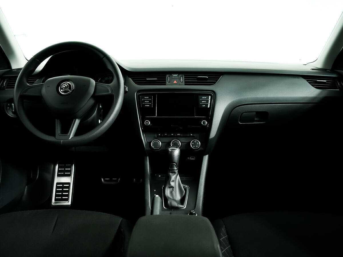 Купить Skoda Octavia с пробегом. Фото: #10