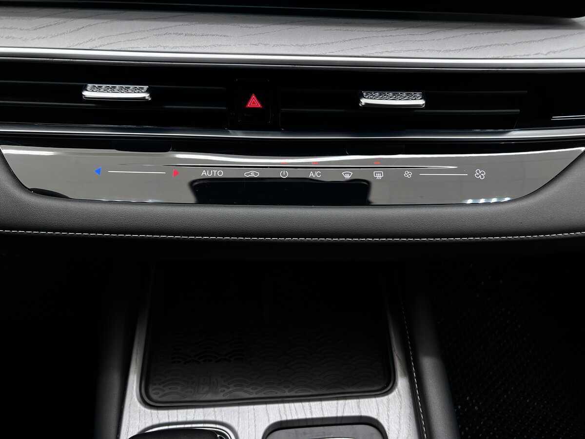 Купить Chery Arrizo 8 с пробегом. Фото: #25