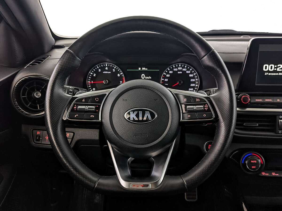 Купить Kia Cerato с пробегом. Фото: #17
