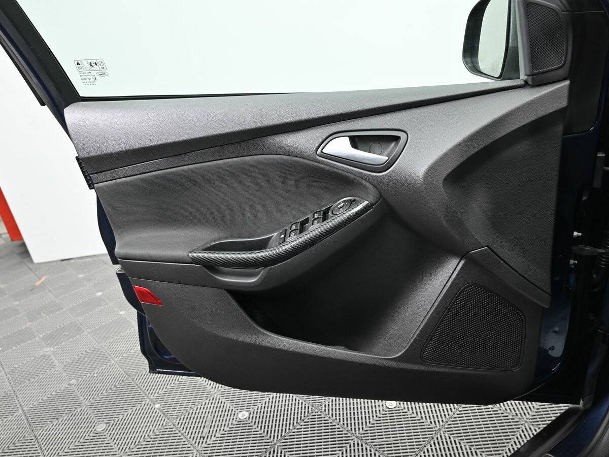 Купить Ford Focus с пробегом. Фото: #5