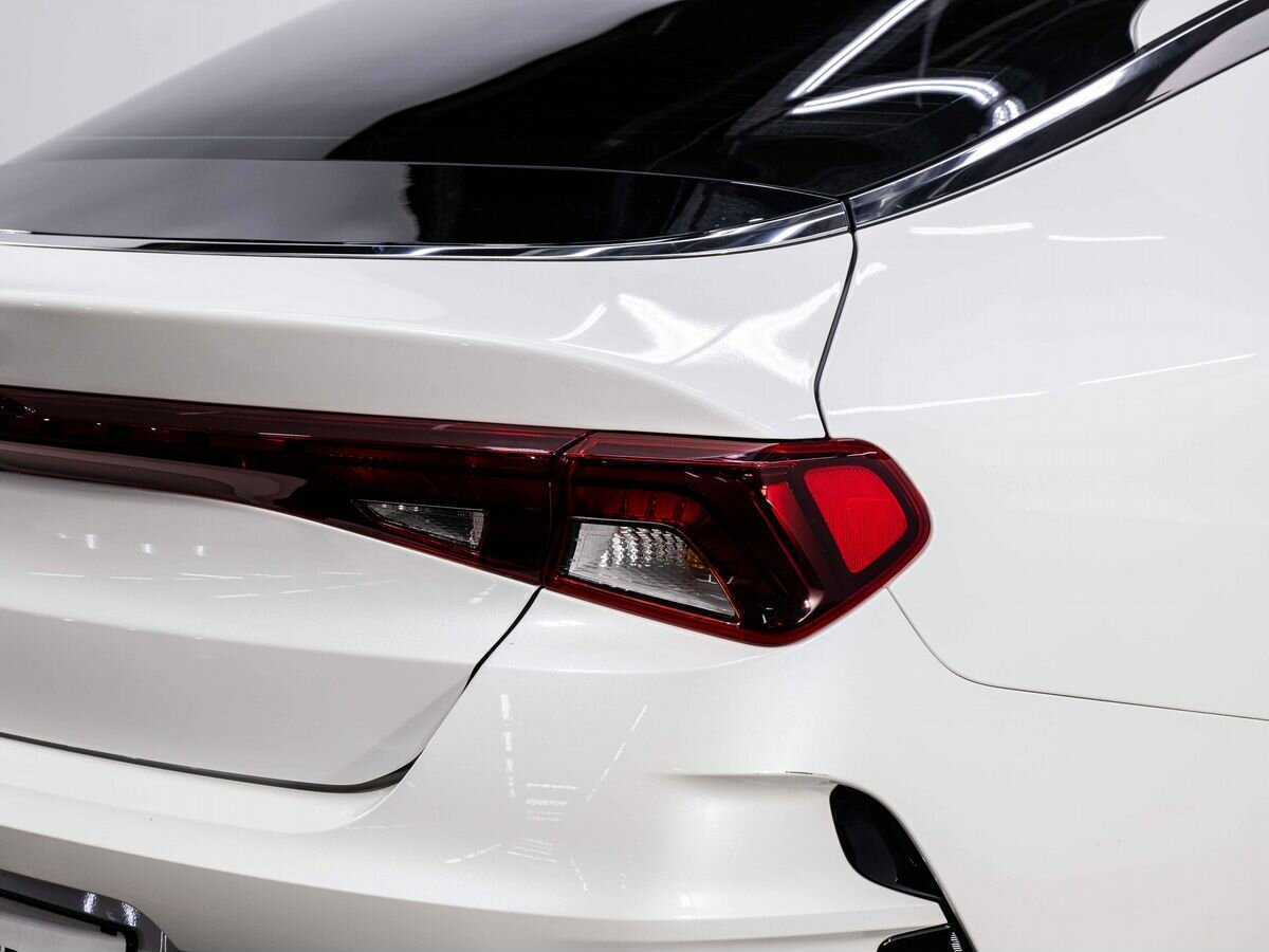 Купить Kia K5 с пробегом. Фото: #26