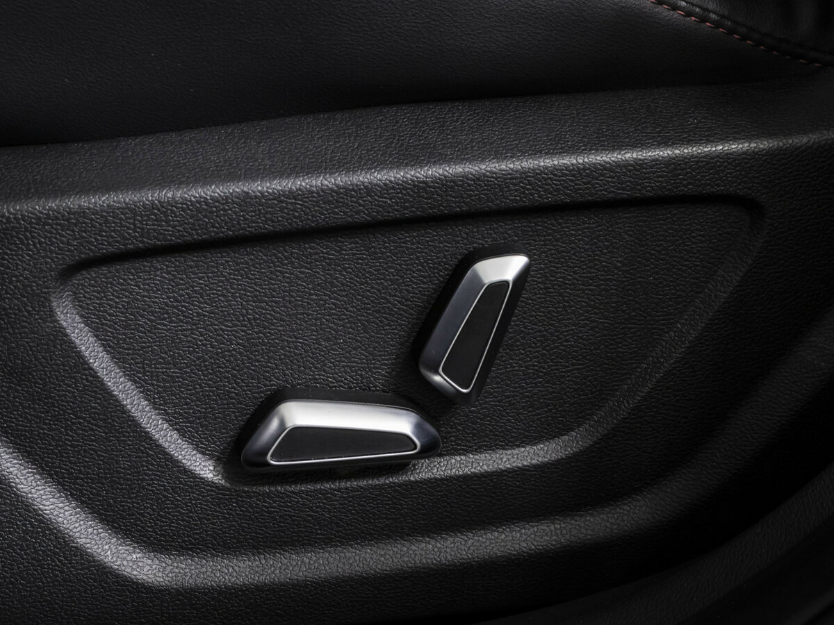 Купить Geely Coolray с пробегом. Фото: #12