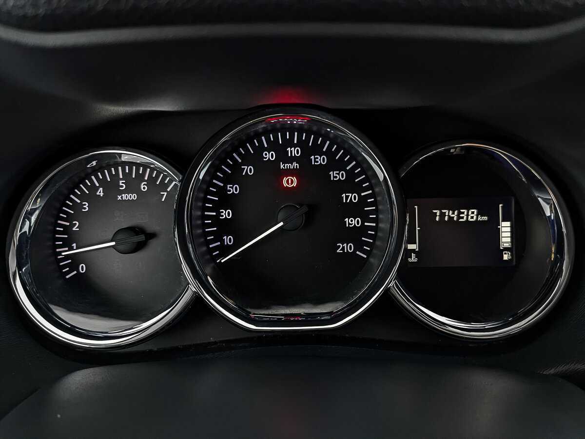 Купить Nissan Terrano с пробегом. Фото: #12