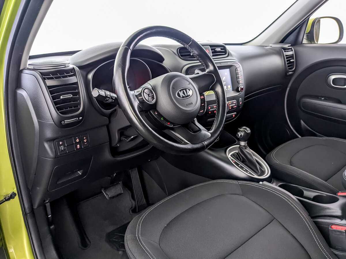 Купить Kia Soul с пробегом. Фото: #13