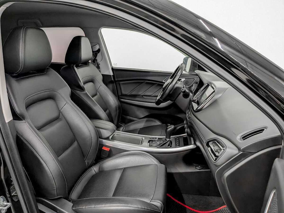 Купить Chery Tiggo 7 с пробегом. Фото: #21