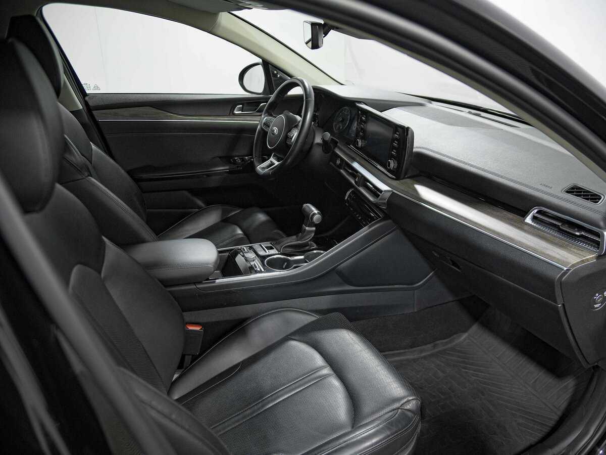 Купить Kia K5 с пробегом. Фото: #17