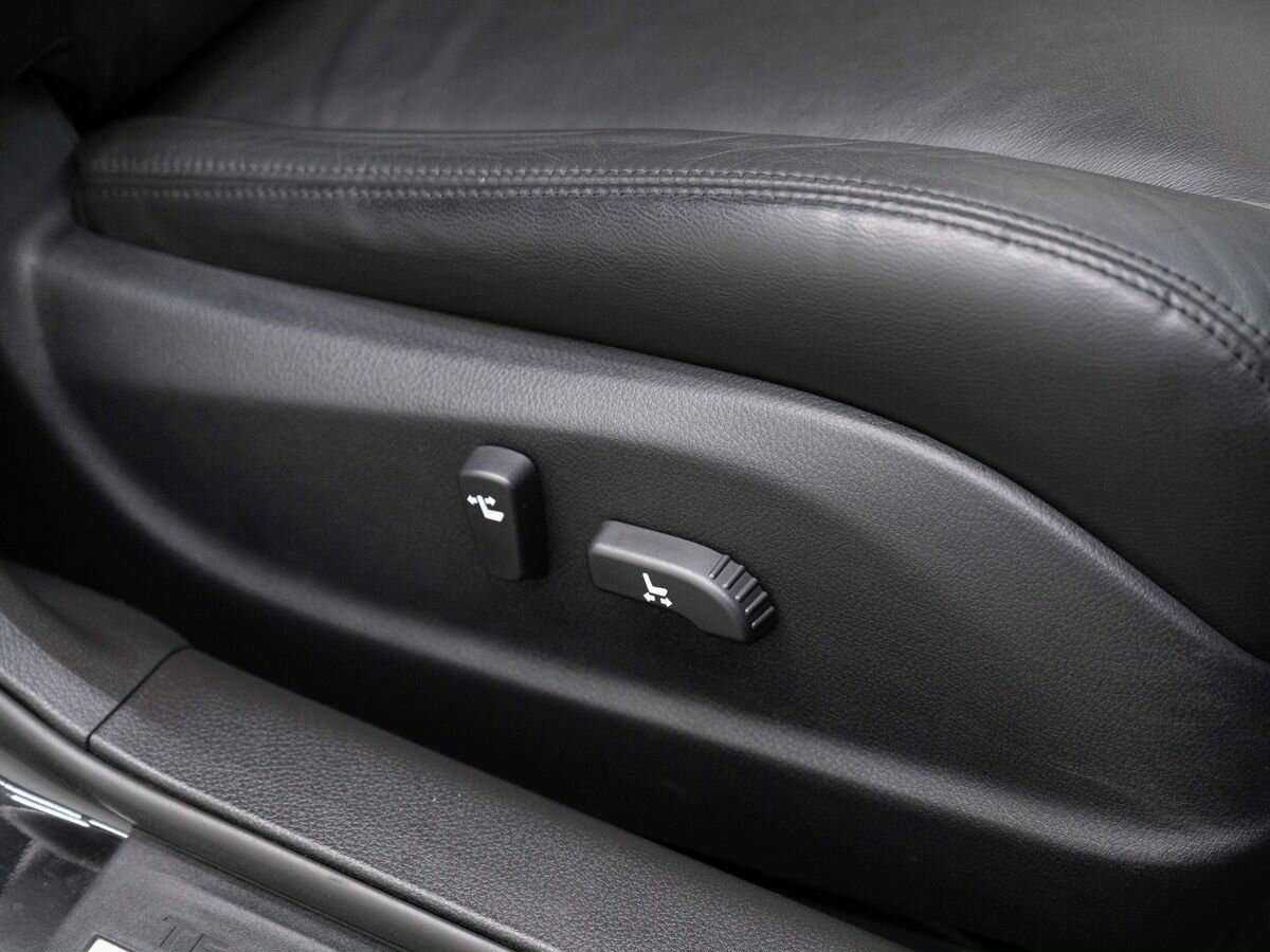 Купить Nissan Teana с пробегом. Фото: #21