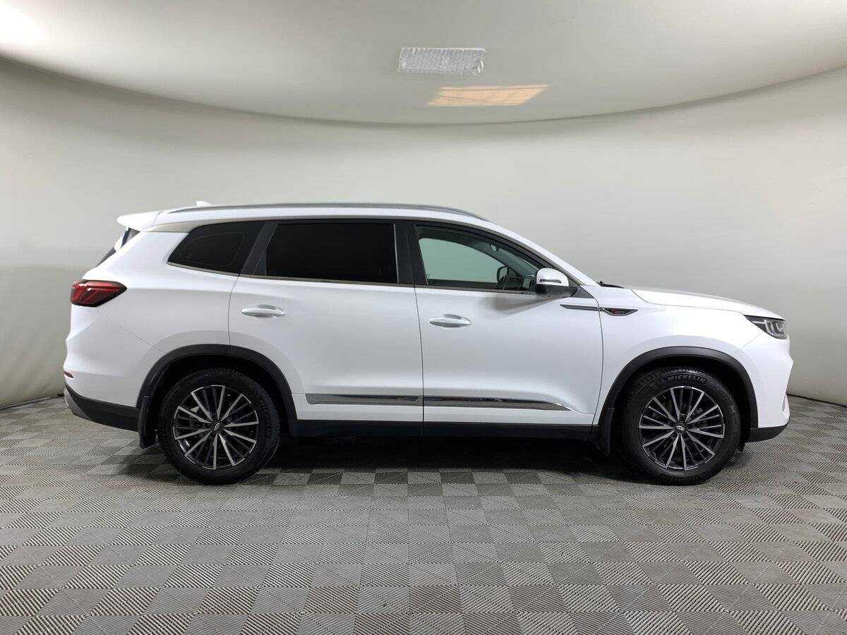 Купить Chery Tiggo 8 Pro с пробегом. Фото: #3