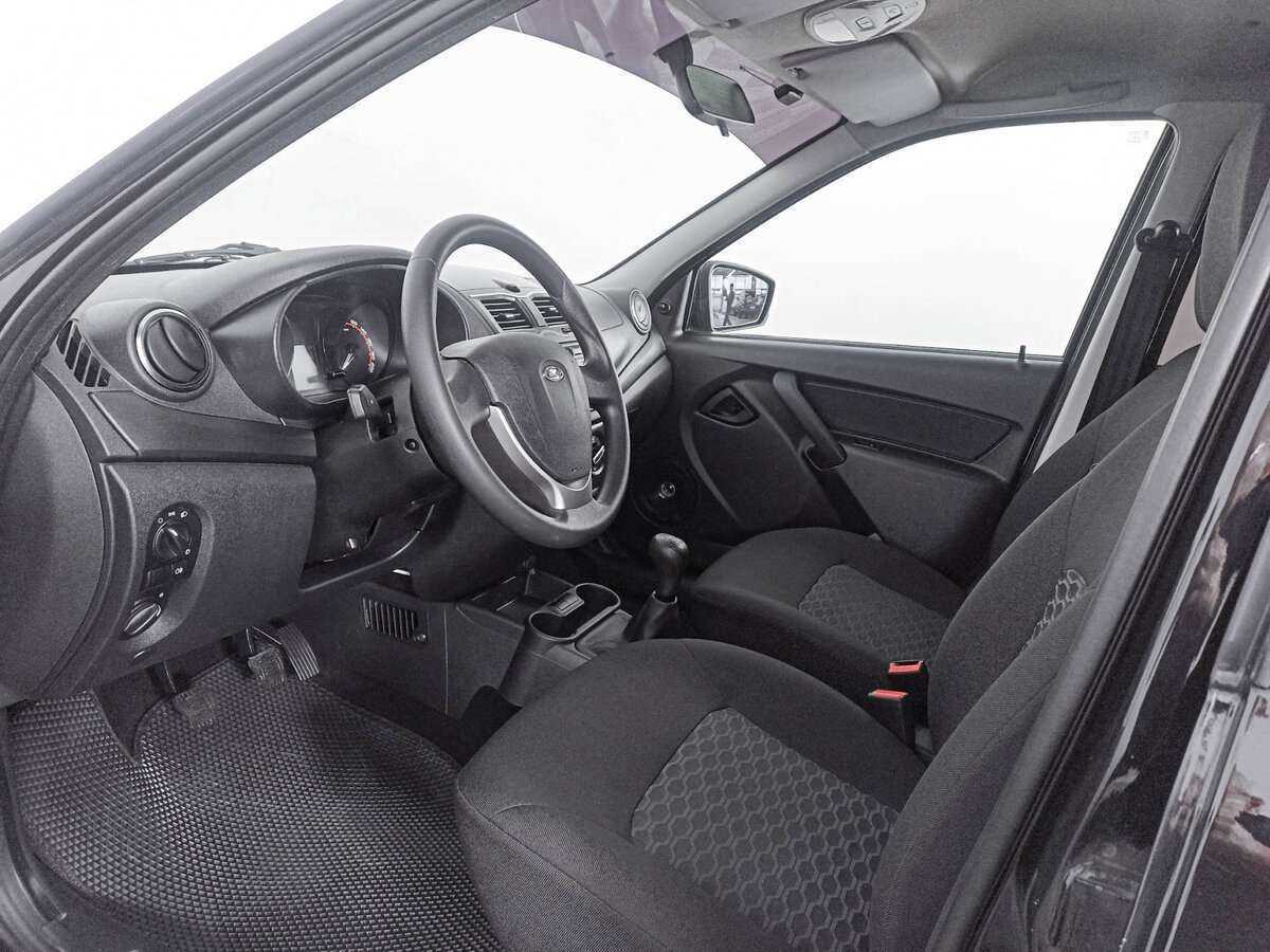 Купить Lada (ВАЗ) Granta с пробегом. Фото: #12