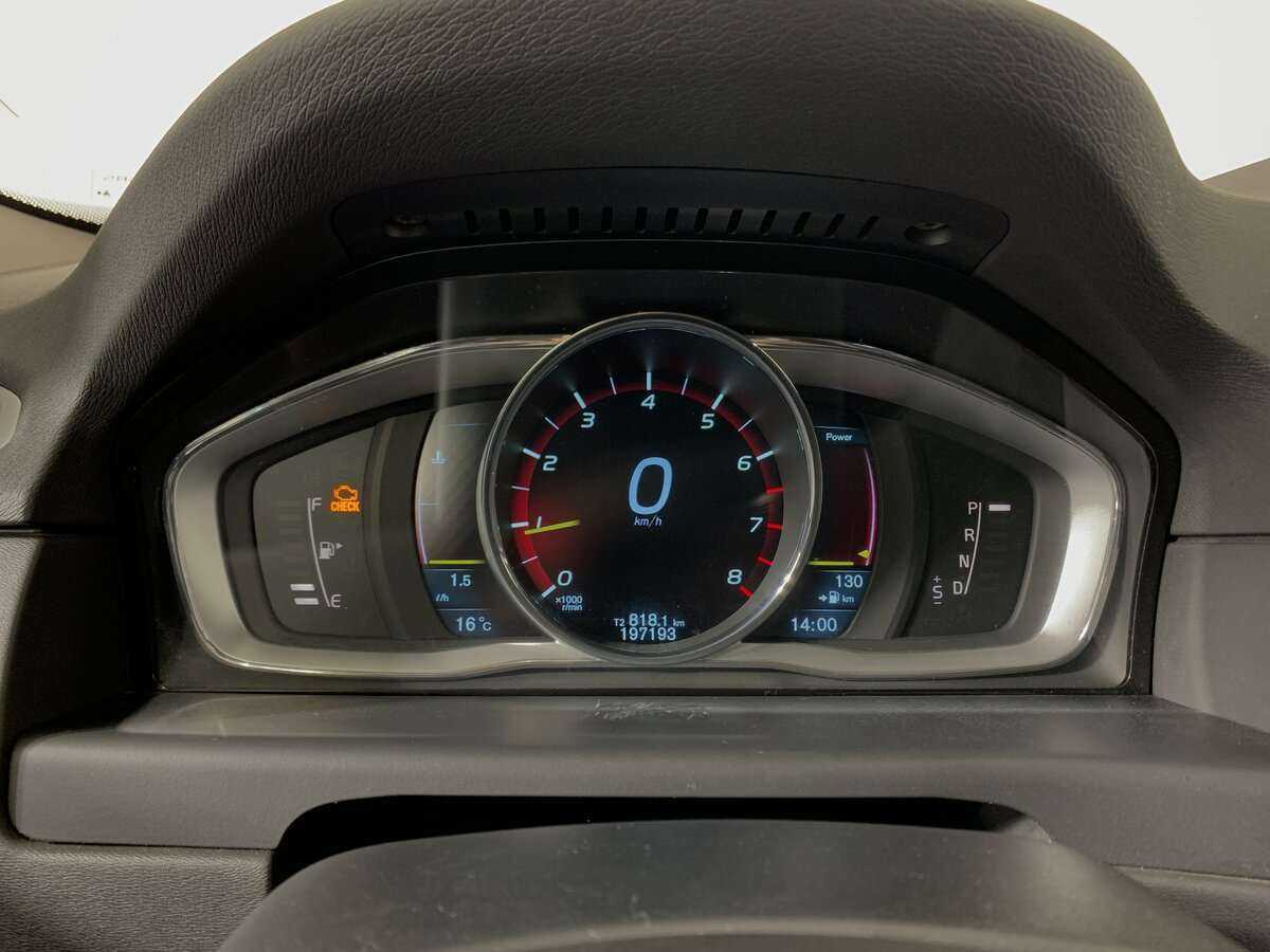 Купить Volvo S80 с пробегом. Фото: #11