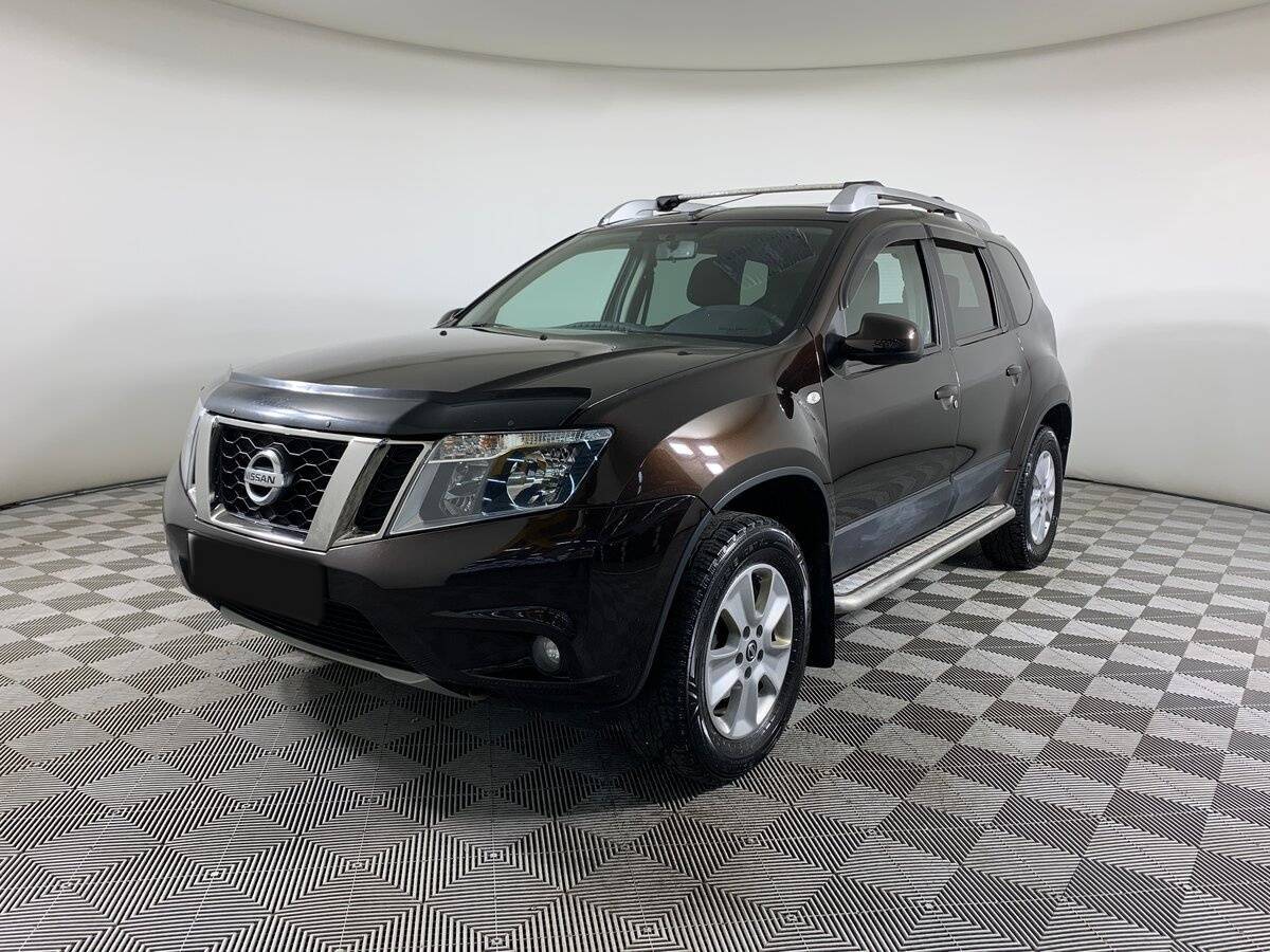 Купить Nissan Terrano с пробегом. Посмотреть фото