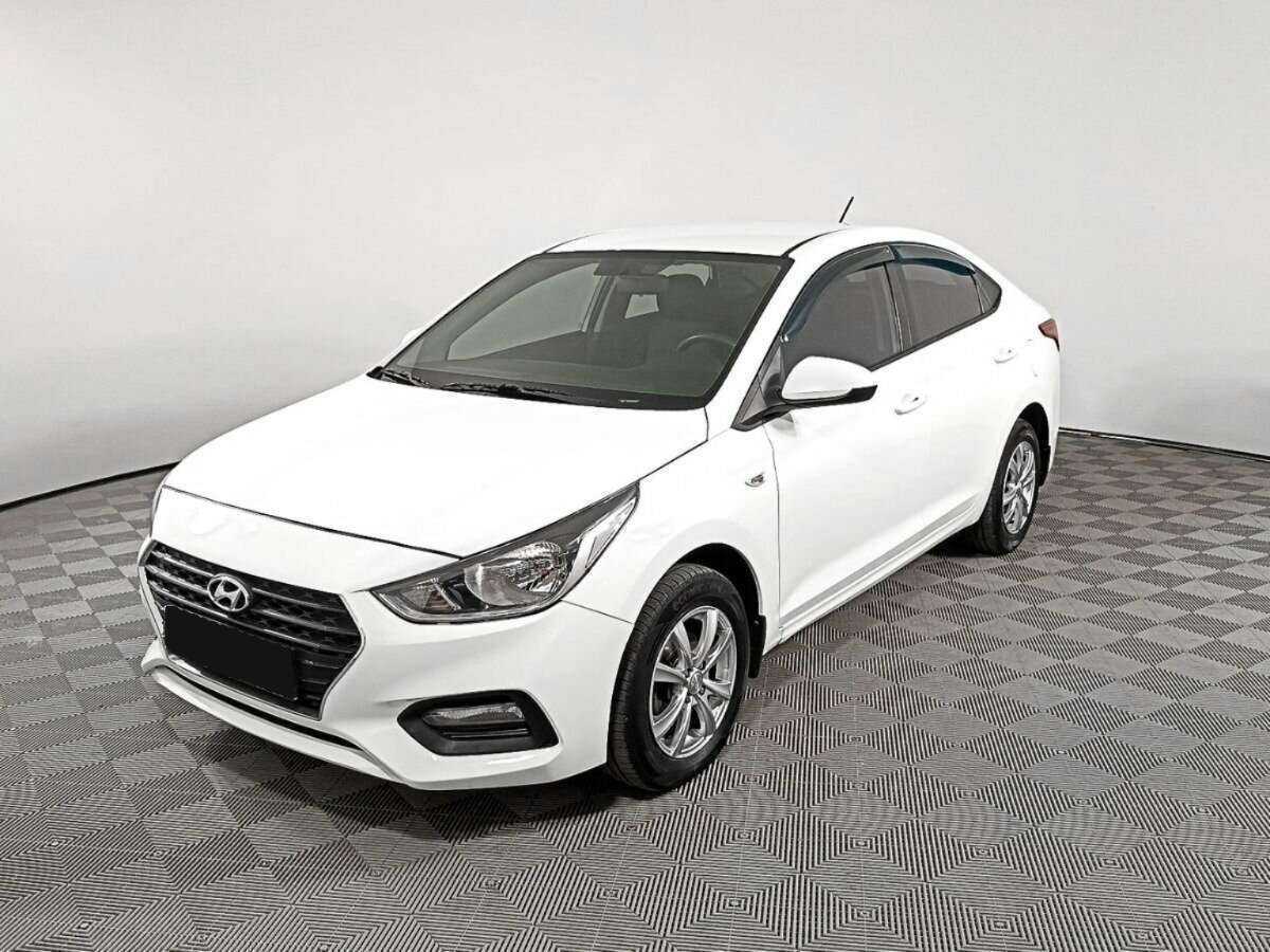 Купить Hyundai Solaris с пробегом. Посмотреть фото