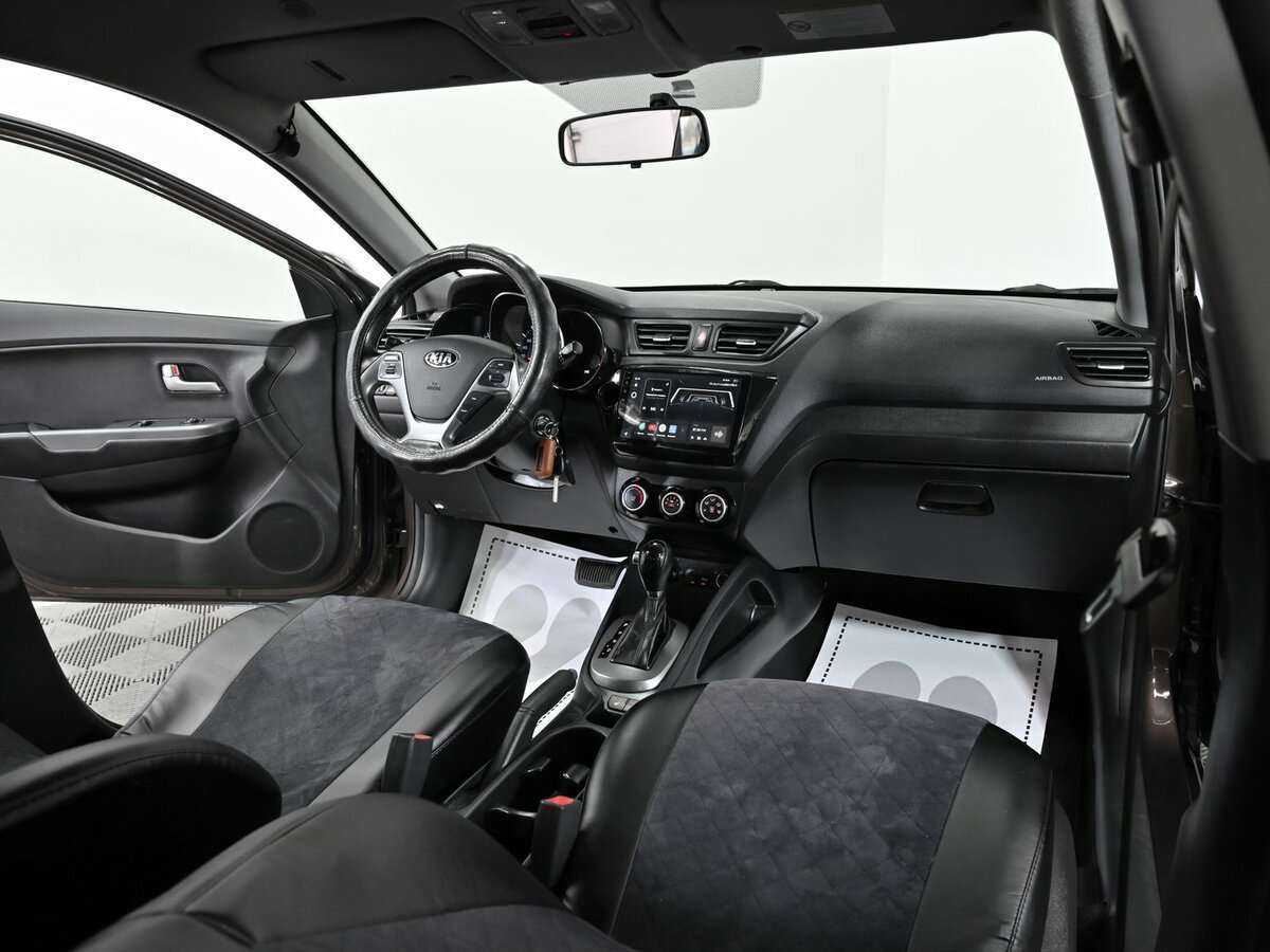 Купить Kia Rio с пробегом. Фото: #4