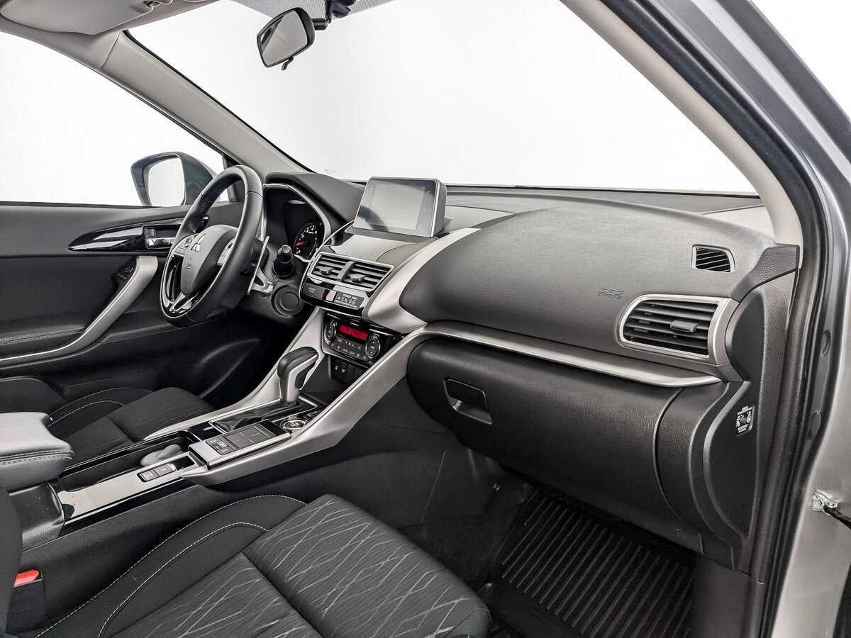 Купить Mitsubishi Eclipse Cross с пробегом. Фото: #10