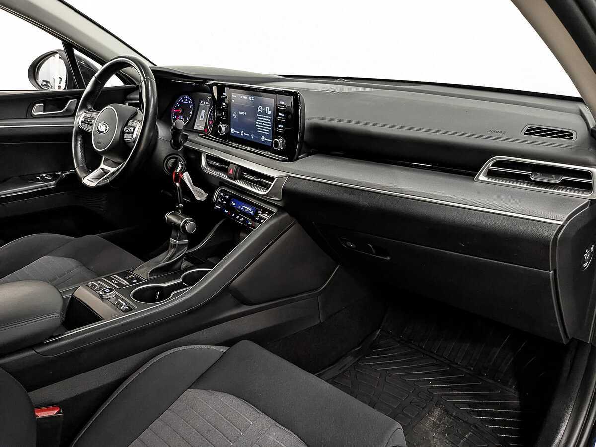 Купить Kia K5 с пробегом. Фото: #11