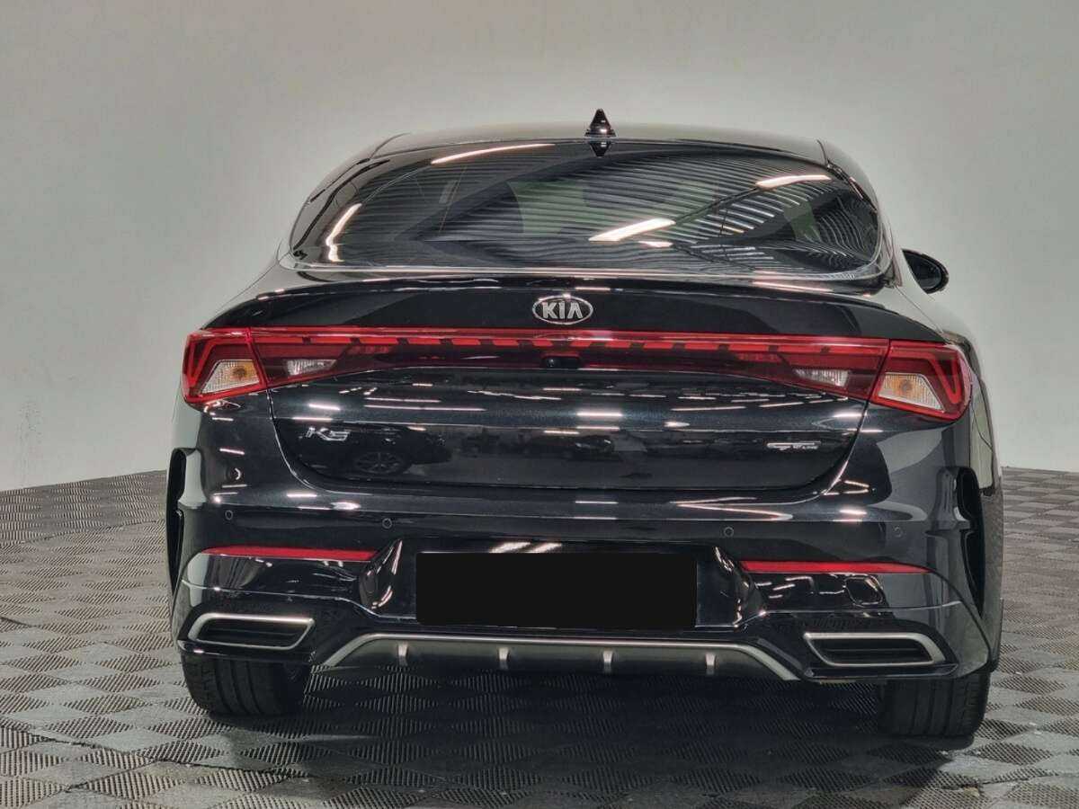 Купить Kia K5 с пробегом. Фото: #3