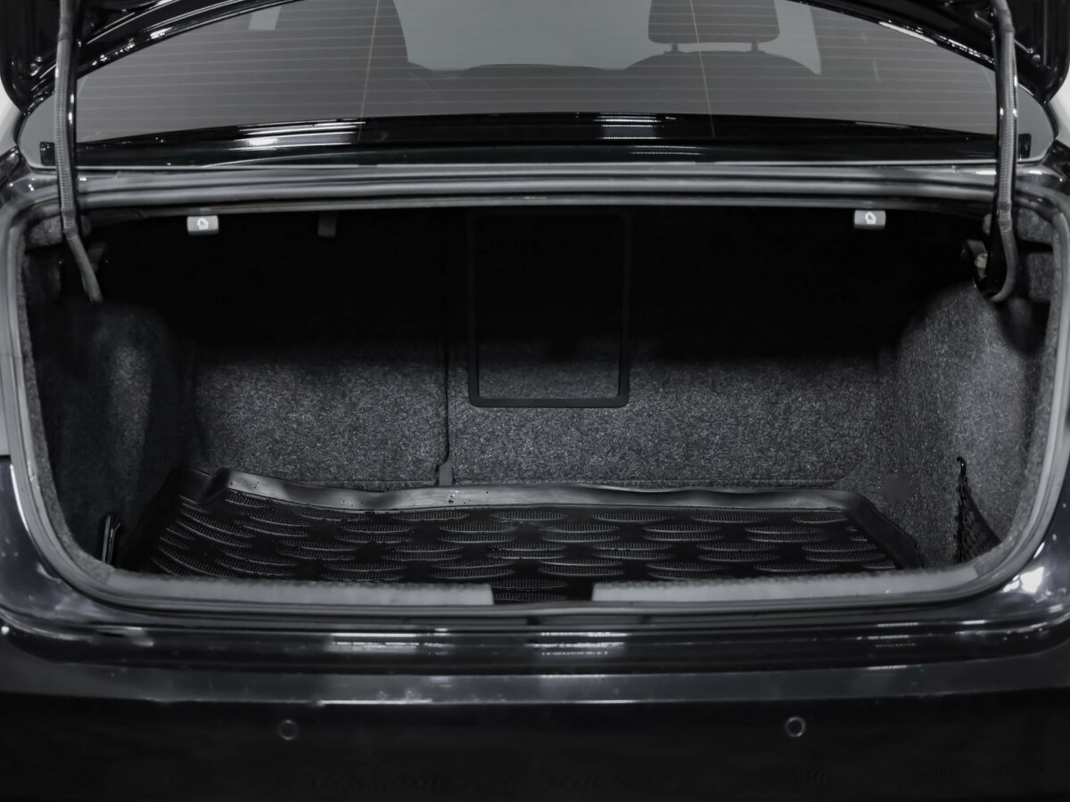 Купить Volkswagen Jetta с пробегом. Фото: #29