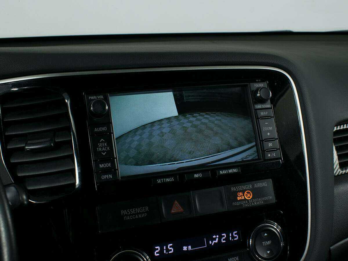 Купить Mitsubishi Outlander с пробегом. Фото: #12