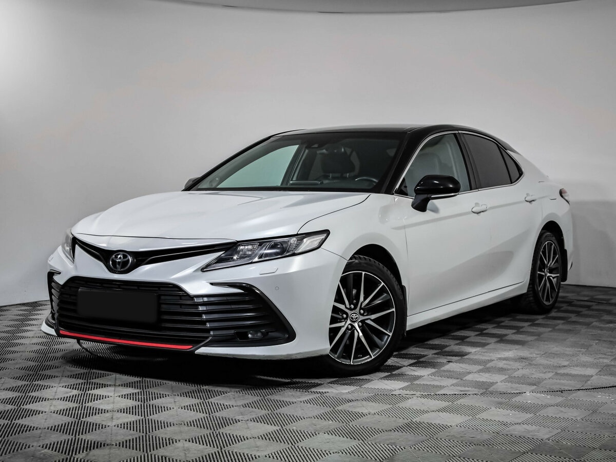 Купить Toyota Camry с пробегом. Фото: #0