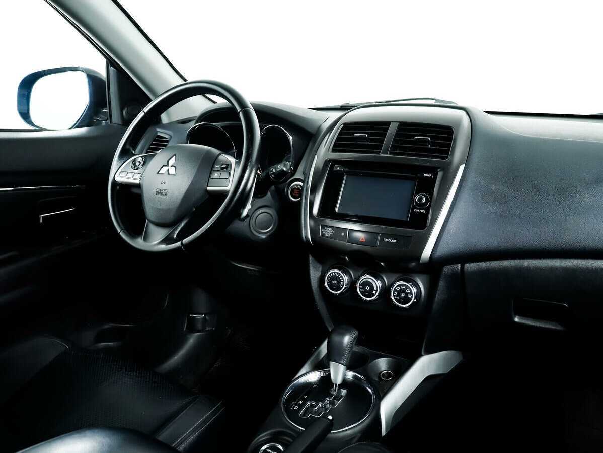 Купить Mitsubishi ASX с пробегом. Фото: #8