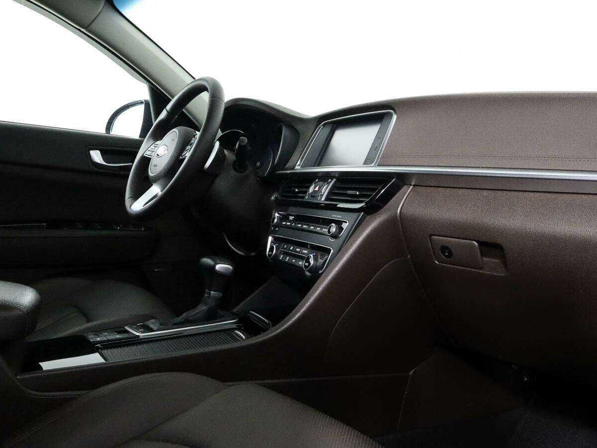 Купить Kia Optima с пробегом. Фото: #5