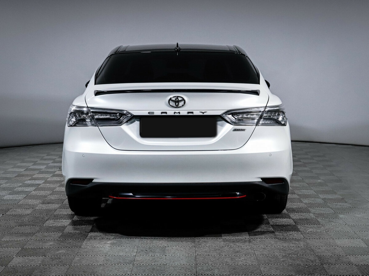 Купить Toyota Camry с пробегом. Фото: #5