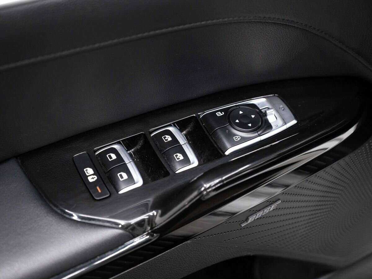 Купить Kia K5 с пробегом. Фото: #19