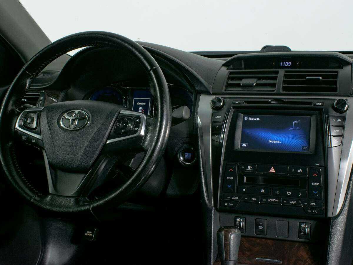 Купить Toyota Camry с пробегом. Фото: #10