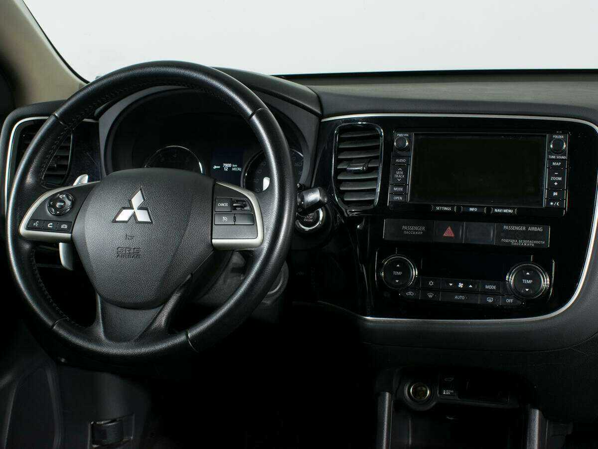 Купить Mitsubishi Outlander с пробегом. Фото: #7