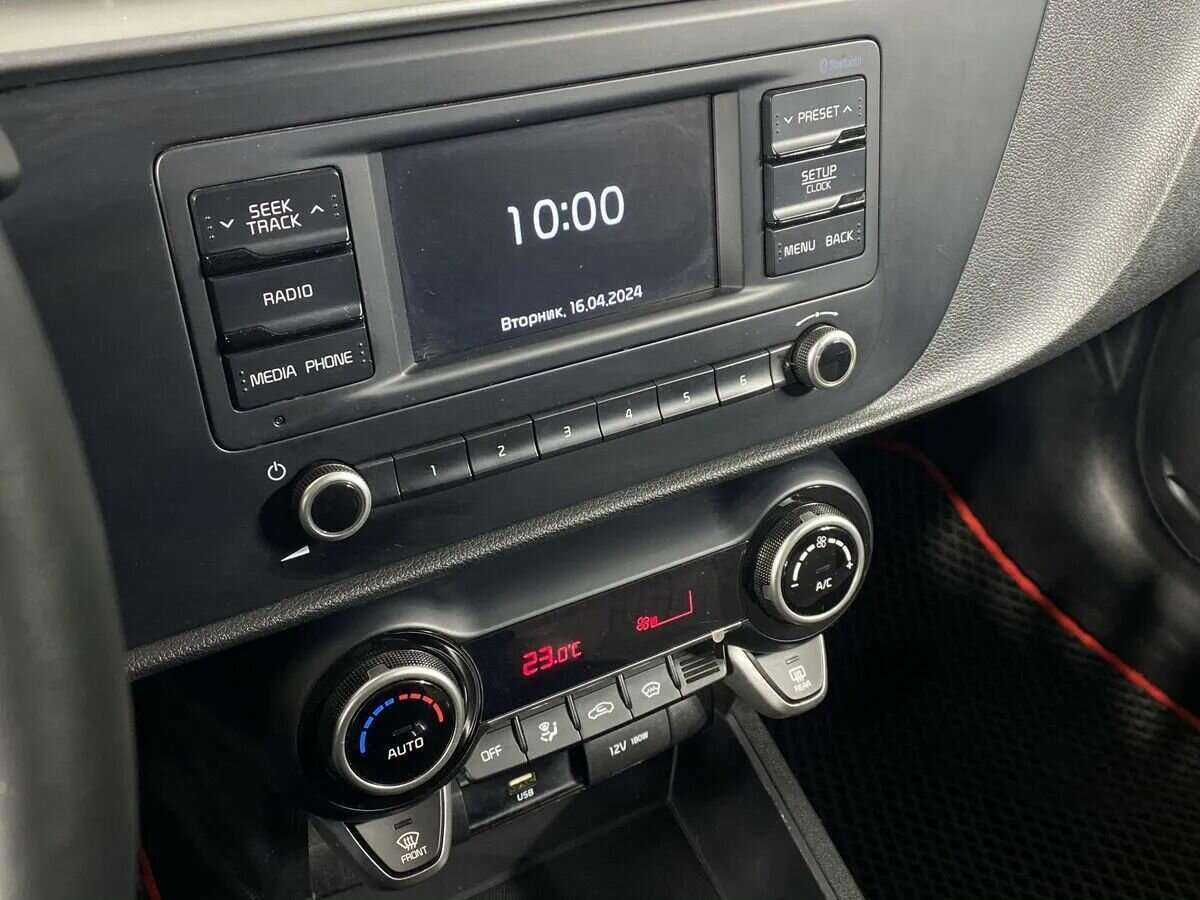 Купить Kia Rio с пробегом. Фото: #11