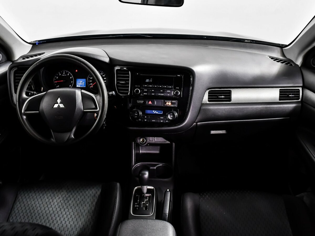 Купить Mitsubishi Outlander с пробегом. Фото: #8