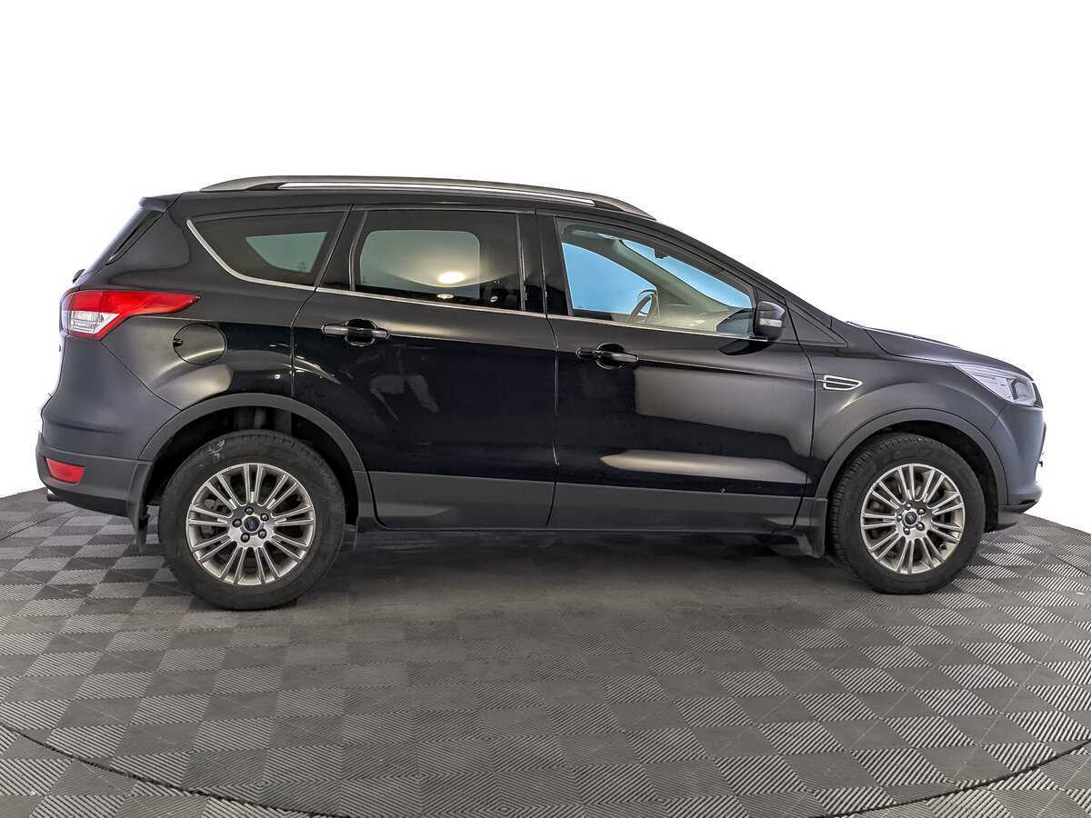 Купить Ford Kuga с пробегом. Фото: #3