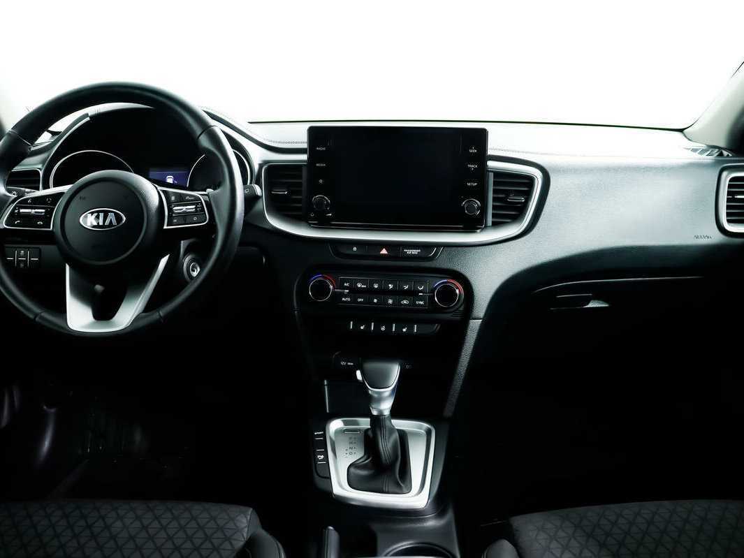 Купить Kia XCeed с пробегом. Фото: #10