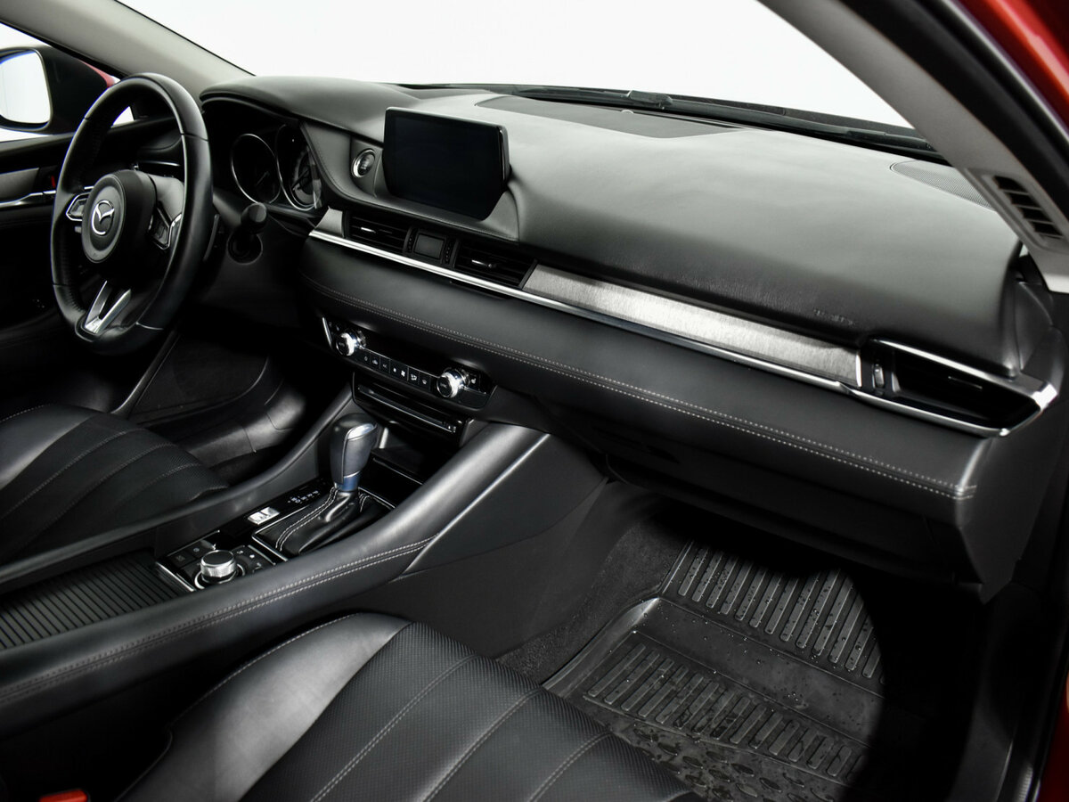 Купить Mazda 6 с пробегом. Фото: #10