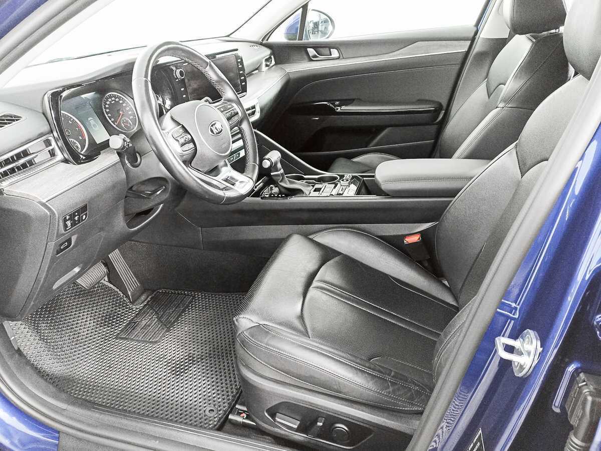 Купить Kia K5 с пробегом. Фото: #13