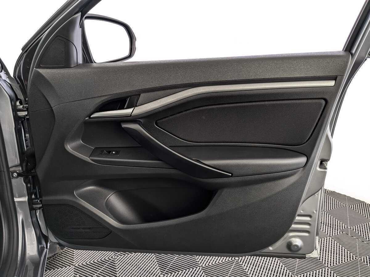 Купить Lada (ВАЗ) Vesta с пробегом. Фото: #20