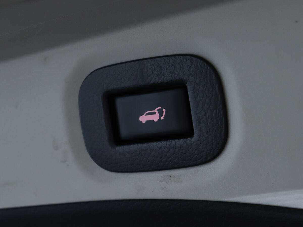 Купить Nissan X-Trail с пробегом. Фото: #16