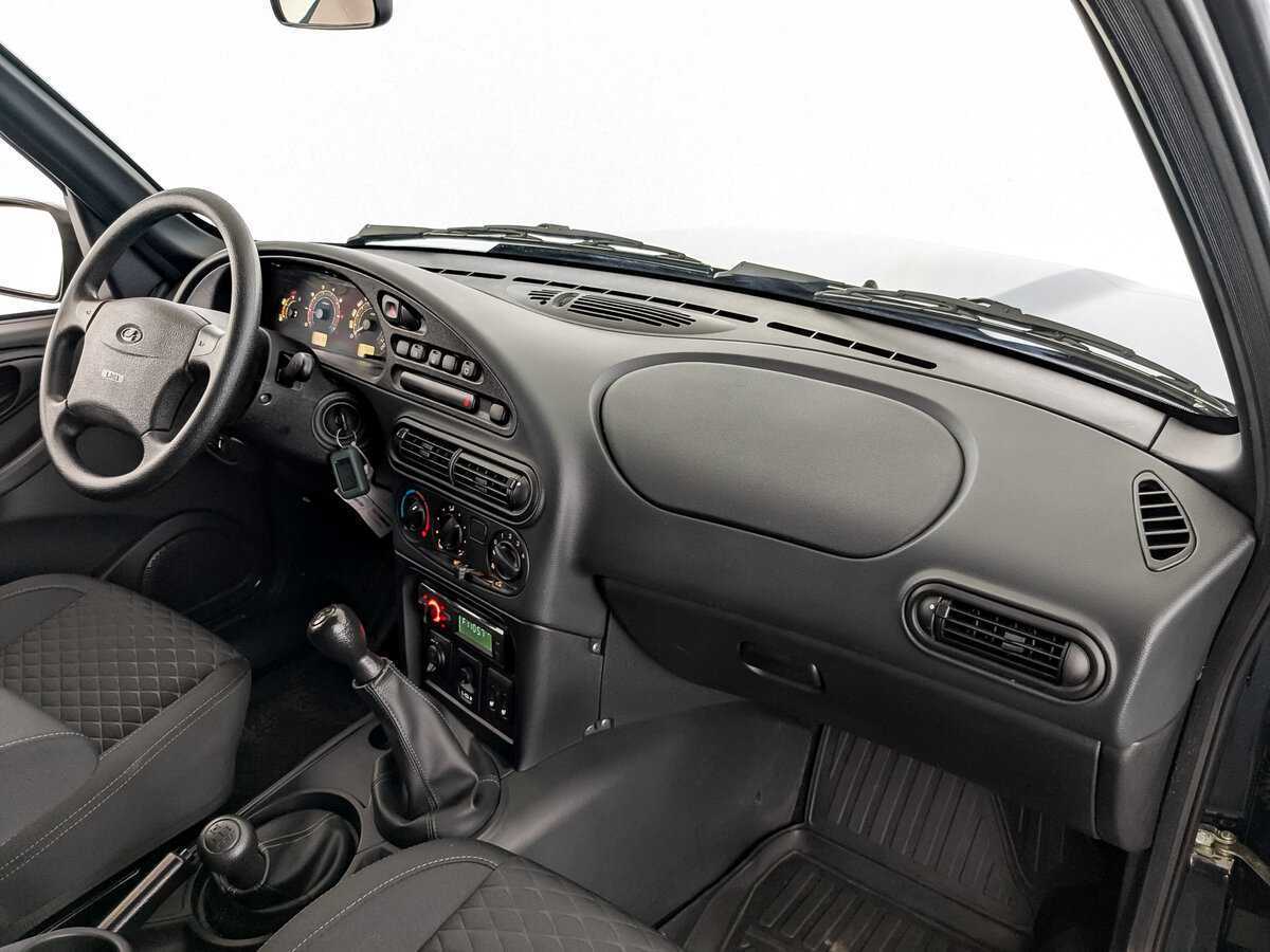 Купить Lada (ВАЗ) Niva с пробегом. Фото: #10