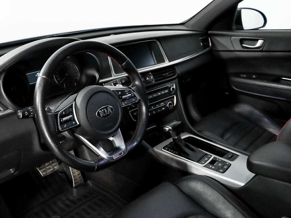 Купить Kia Optima с пробегом. Фото: #8