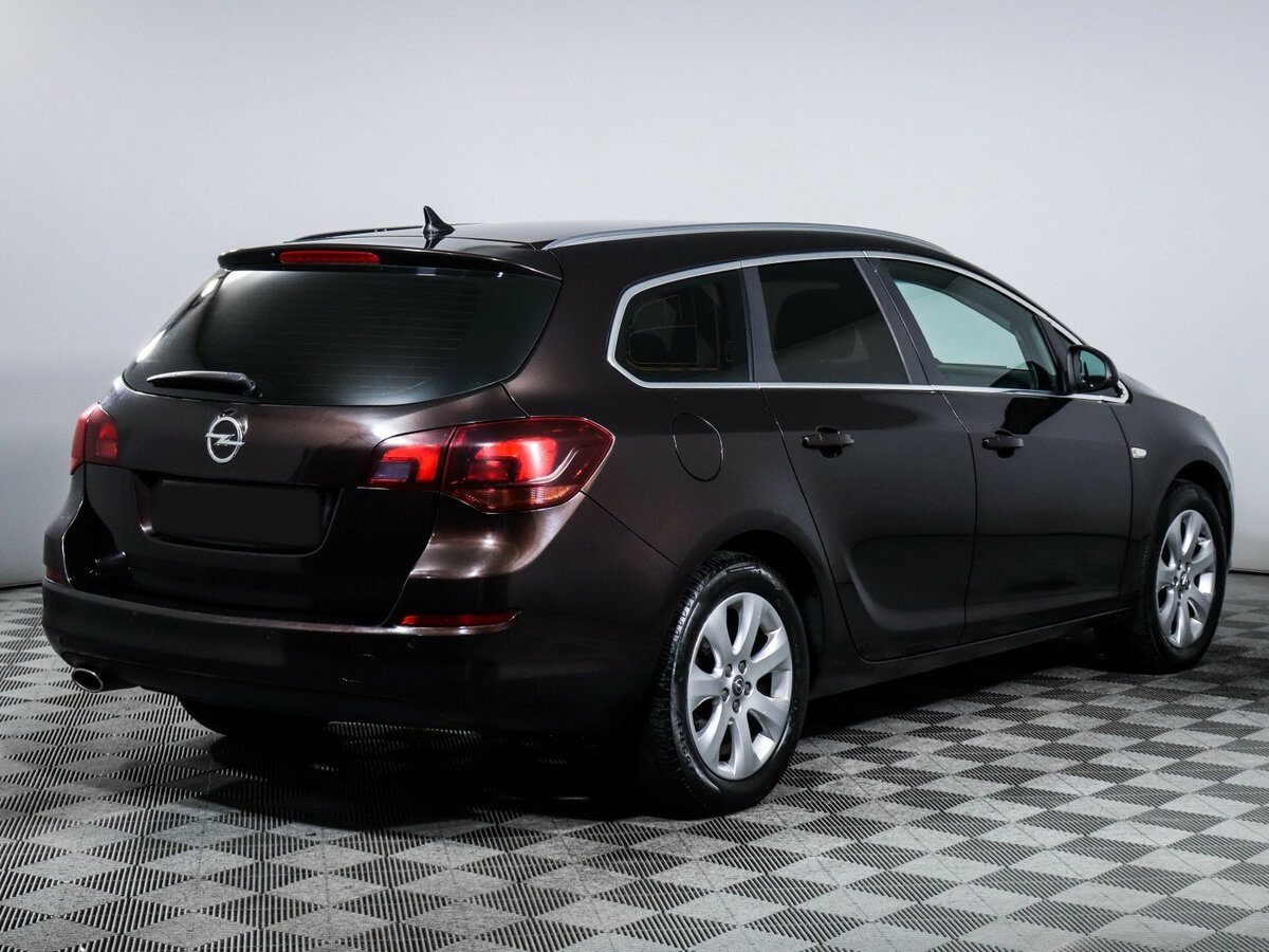 Купить Opel Astra с пробегом. Фото: #3