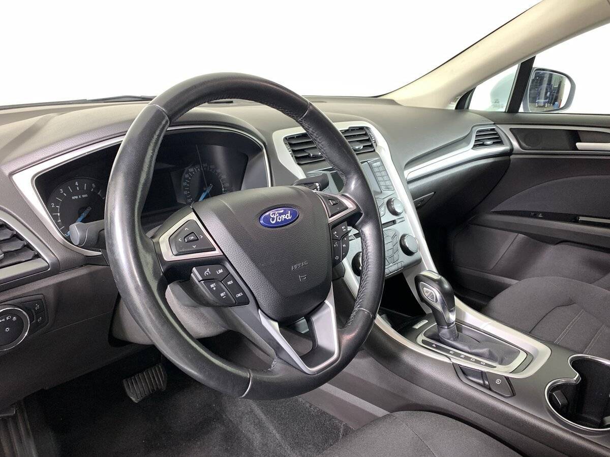 Купить Ford Mondeo с пробегом. Фото: #10