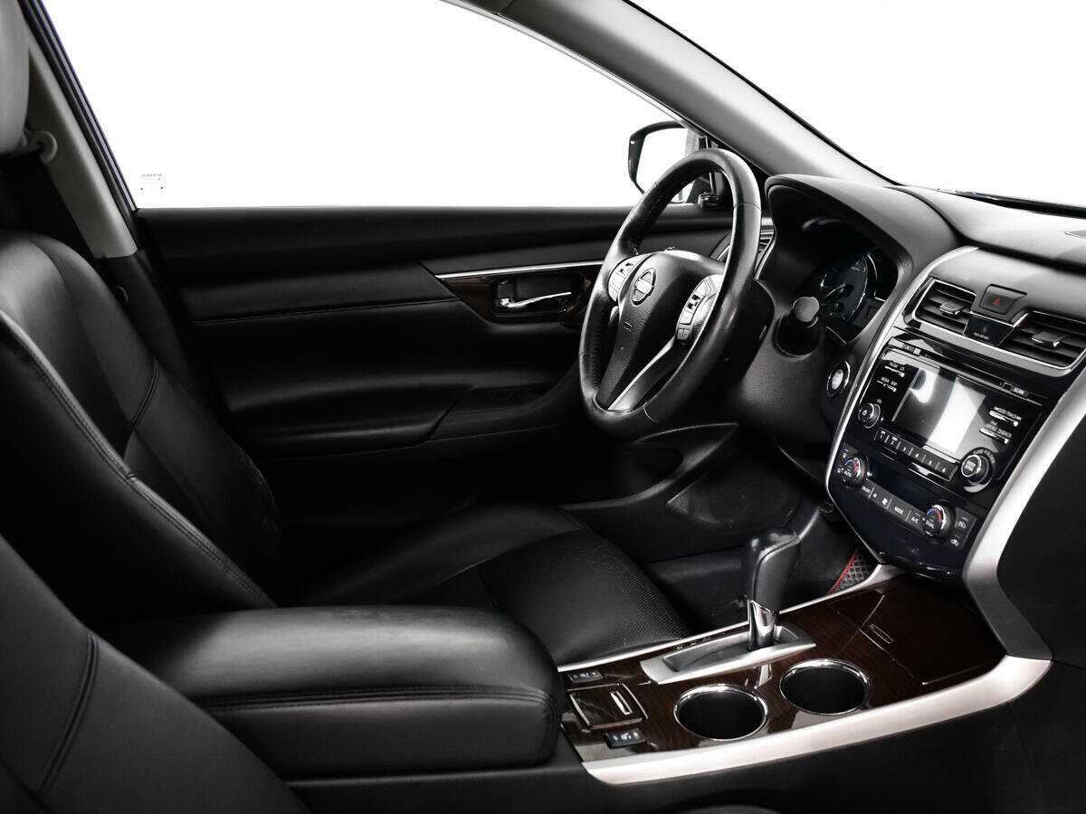 Купить Nissan Teana с пробегом. Фото: #6